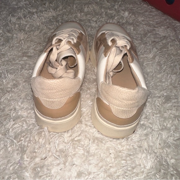 Oasis Society Tan Colorblock Lace Up Front Skate Shoes - Picture 2 of 5
